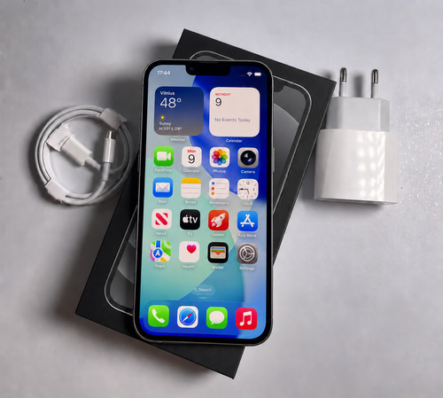 Apple iphone pro max - 13,